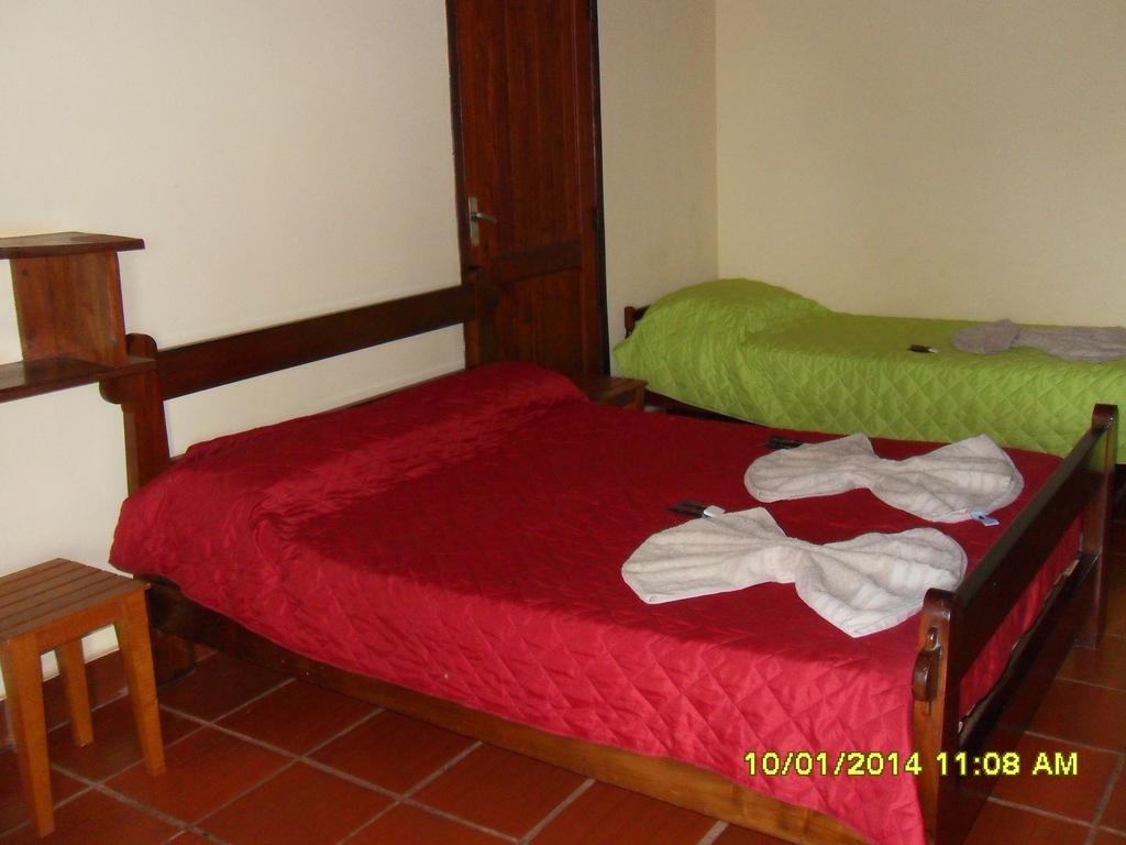 Hostel Y Posada Colibri 伊瓜苏港 外观 照片