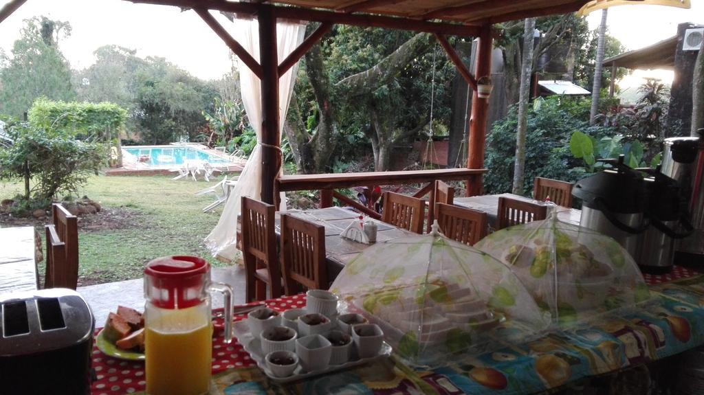 Hostel Y Posada Colibri 伊瓜苏港 外观 照片